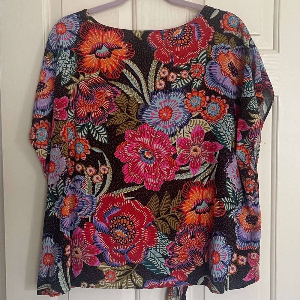 Torrid Tie-Front Capped Sleeve Multicolored Floral Print Button Up Blouse Size3X - Picture 5 of 14